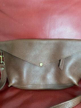 Kim White Convertible Clutch Crossbody